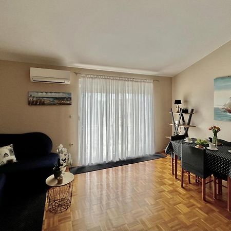 Apartments Tino & Leon Sukošan Kültér fotó