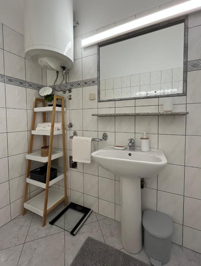 Apartments Tino & Leon Sukošan Kültér fotó
