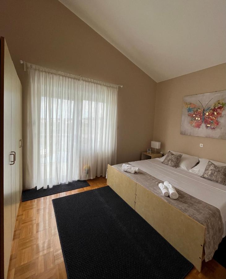 Apartments Tino & Leon Sukošan Kültér fotó