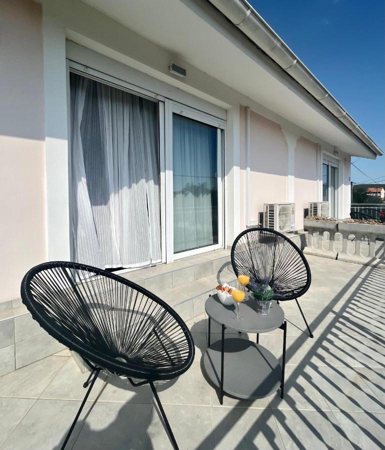 Apartments Tino & Leon Sukošan Kültér fotó